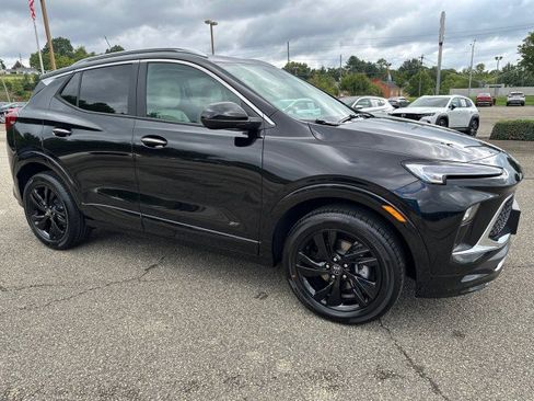 New 2025 Buick Encore GX Sport Touring w/ Comfort Package image 10