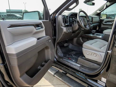 New 2026 Chevrolet Silverado 1500 RST w/ Safety Package AWD/4WD image 26