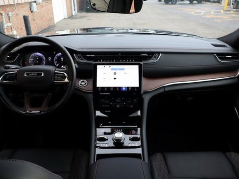 New 2025 Jeep Grand Cherokee Summit w/ Obsidian Package image 42