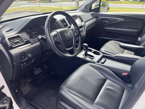 Used 2018 Honda Ridgeline RTL-T image 10