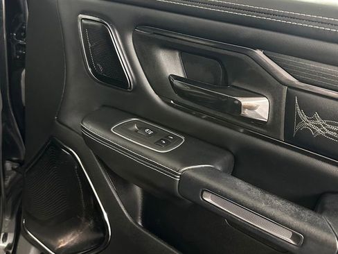 Used 2022 RAM 1500 Limited image 32