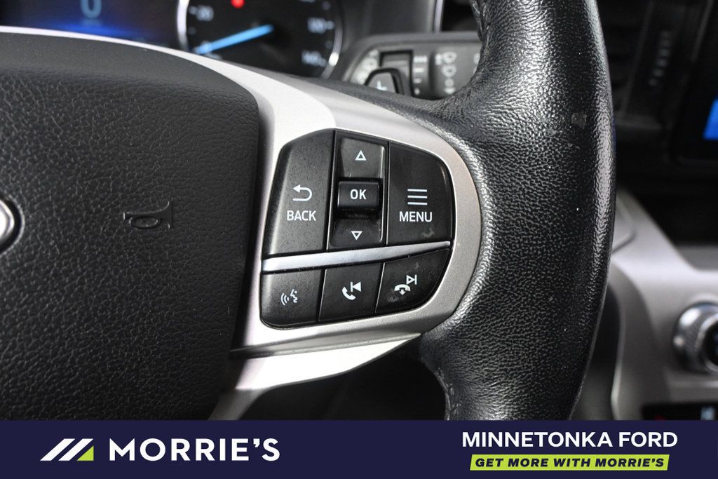 Used 2021 Ford Explorer XLT w/ Equipment Group 202A AWD/4WD image 33