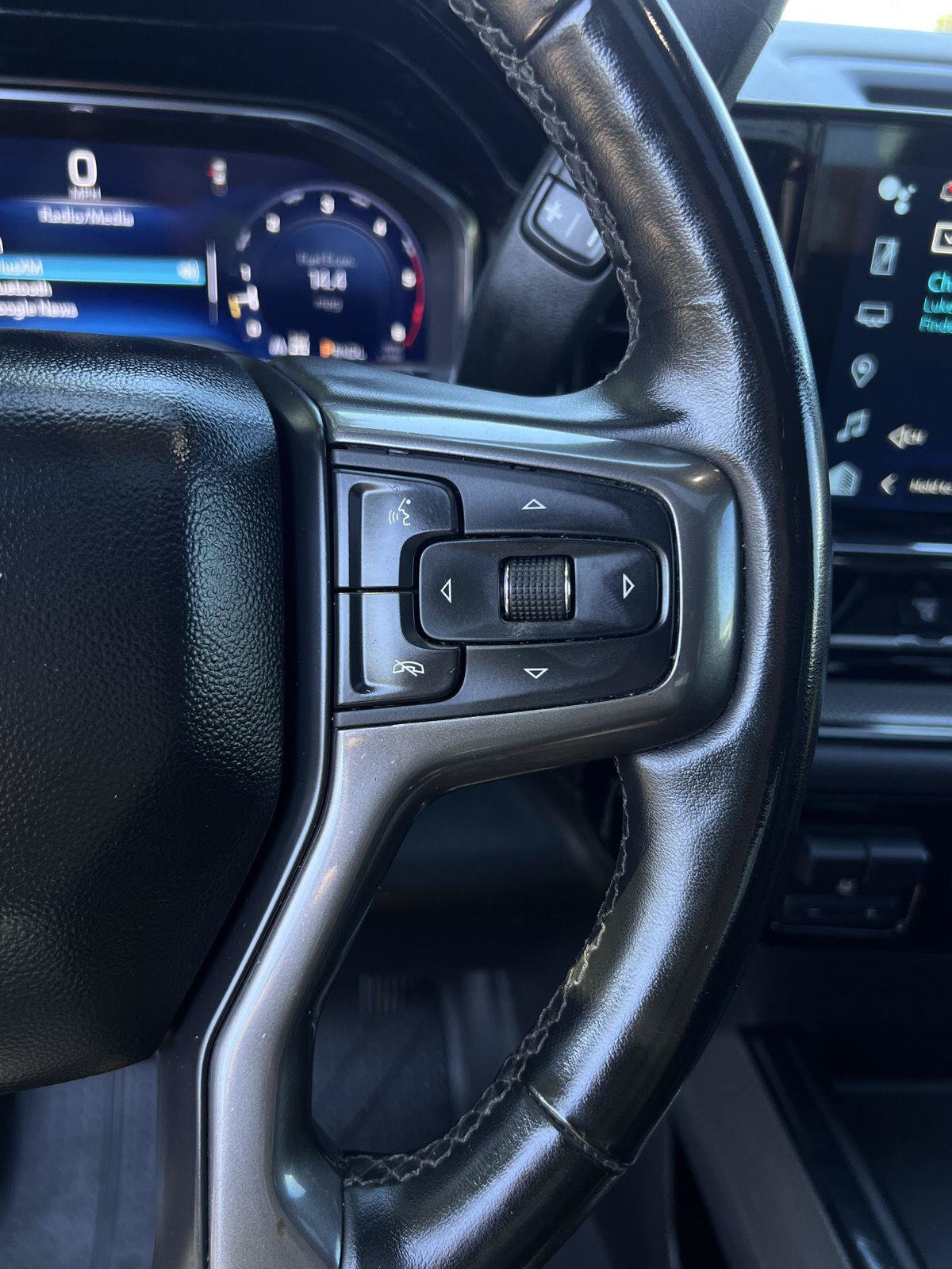 Used 2024 Chevrolet Silverado 2500 ZR2 w/ Technology Package AWD/4WD image 28