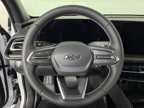 New 2026 Chevrolet Traverse LT FWD image 11
