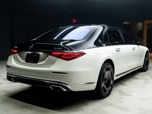 Used 2021 Mercedes-Benz Maybach S 580 4MATIC image 17