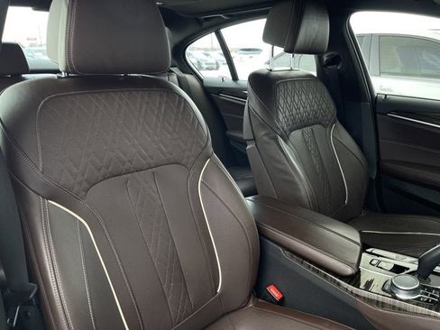 Used 2021 BMW 540i image 23