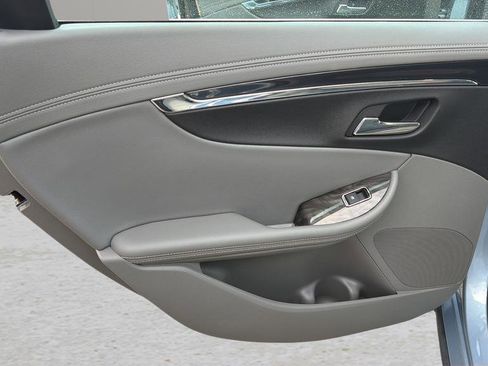 Used 2014 Chevrolet Impala LTZ image 13