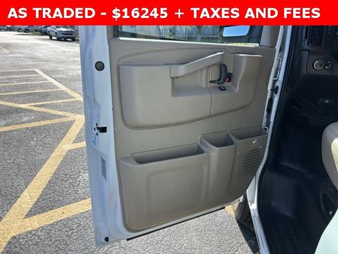 Used 2020 Chevrolet Express 2500 Work Van w/ Driver Convenience Package image 11