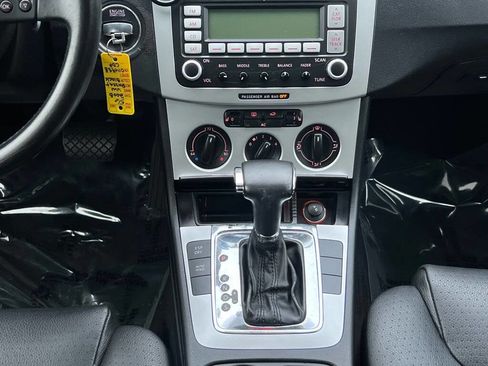 Used 2008 Volkswagen Passat Komfort image 15