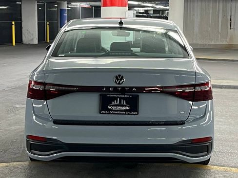 New 2026 Volkswagen Jetta SE image 28