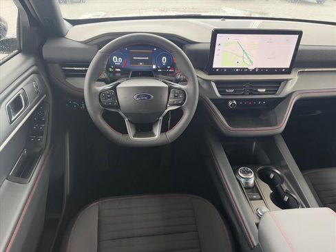 New 2026 Ford Explorer ST-Line image 15