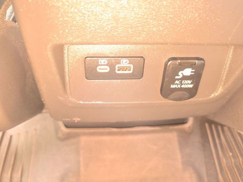 Used 2023 Nissan Frontier PRO-4X w/ Pro-4X Premium Package image 36