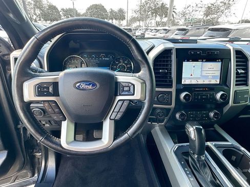 Used 2019 Ford F150 Lariat w/ Equipment Group 502A Luxury image 12