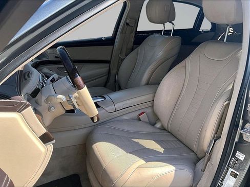 Used 2019 Mercedes-Benz S 560 4MATIC Sedan image 21