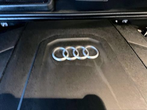 Used 2023 Audi Q7 3.0T Premium Plus AWD/4WD image 34