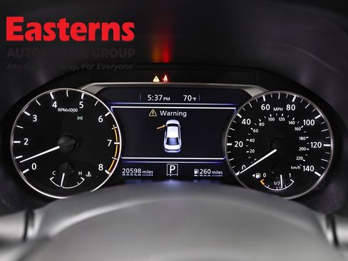Used 2025 Nissan Altima 2.5 SV FWD image 17