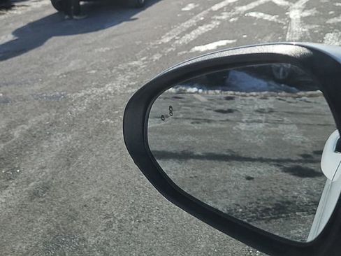 Used 2022 Kia K5 LXS image 18