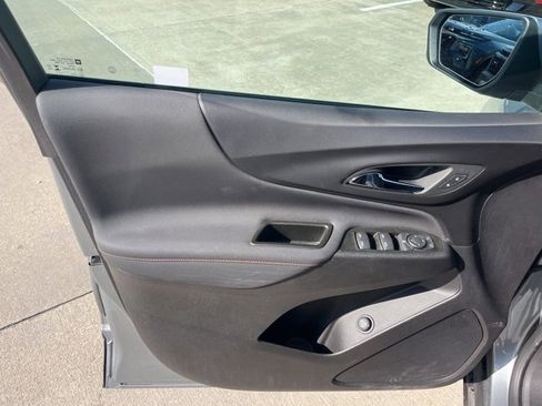 Used 2024 Chevrolet Equinox RS image 14