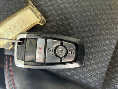 Used 2023 Ford Escape ST-Line image 22