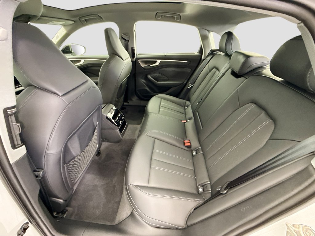 Used 2026 Audi A6 Premium Plus AWD/4WD image 20