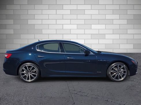 Used 2019 Maserati Ghibli S GranLusso image 6