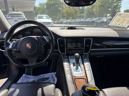 Used 2016 Porsche Panamera 4 AWD/4WD image 12