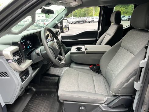 Used 2024 Ford F250 XL w/ XL Off-Road Package AWD/4WD image 9