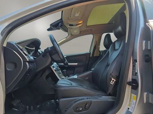 Used 2011 Volvo XC60 3.2 FWD image 14