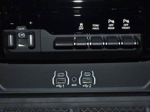 New 2026 RAM 3500 Laramie image 18