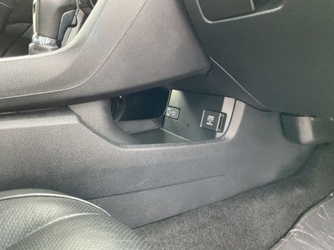 Used 2019 Honda Civic EX-L image 39