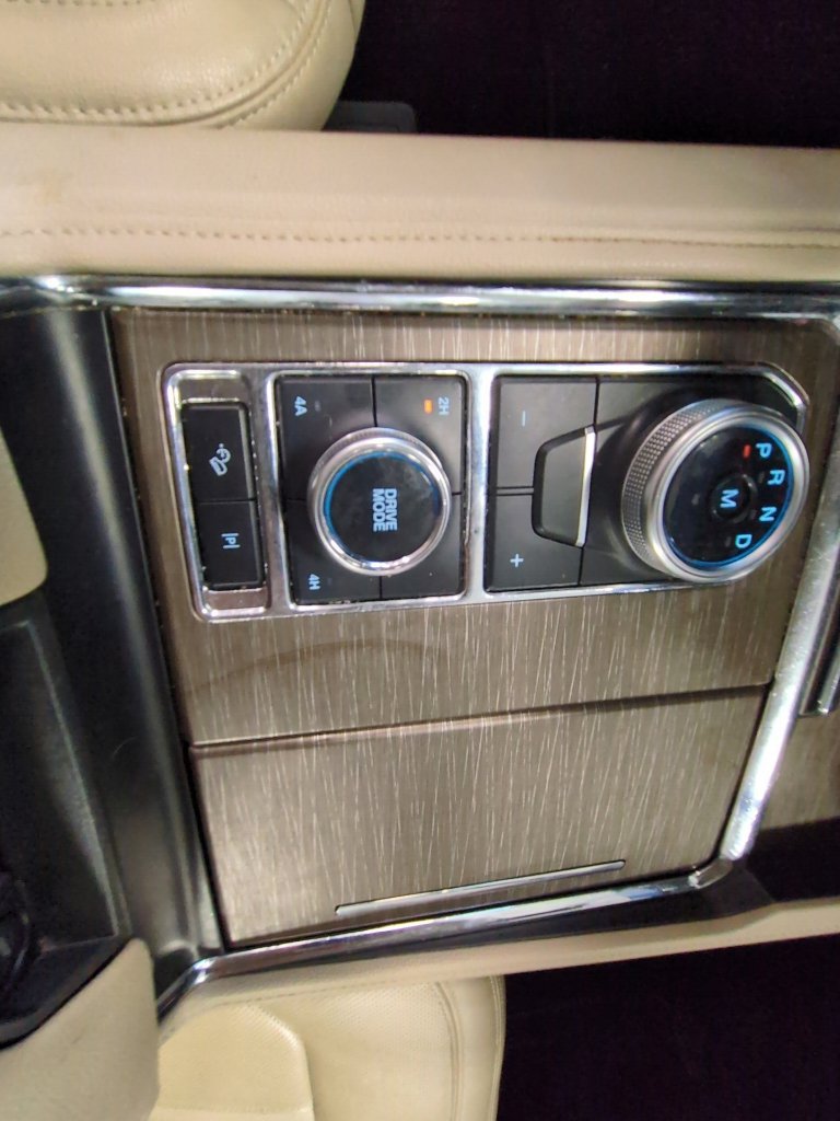 Used 2022 Ford Expedition Max Limited AWD/4WD image 19