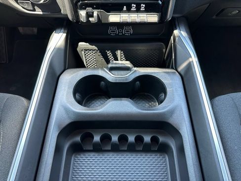 Used 2026 RAM 1500 Big Horn AWD/4WD image 11