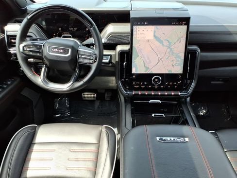 Used 2025 GMC Yukon XL AT4 Ultimate w/ LPO, Floor Liner Package AWD/4WD image 21