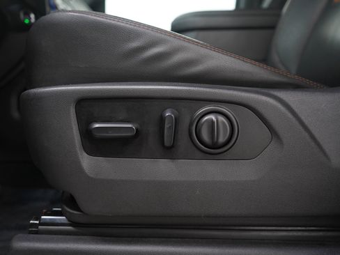 Used 2021 GMC Sierra 1500 AT4 w/ AT4 Premium Package image 23