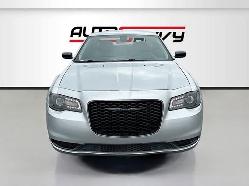 Used 2021 Chrysler 300 Touring w/ Sport Appearance Package image 2