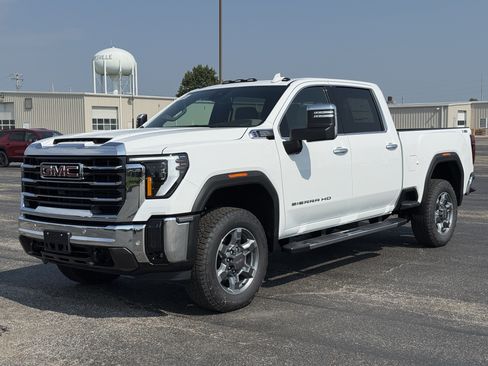 New 2026 GMC Sierra 2500 SLT w/ SLT Premium Package AWD/4WD image 9
