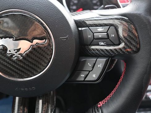 Used 2015 Ford Mustang Coupe image 31