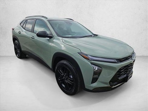 New 2026 Chevrolet Trax ACTIV w/ Driver Confidence Package image 2