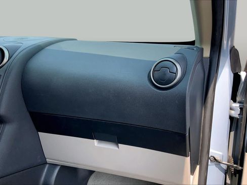 Used 2014 Nissan Rogue S w/ Convenience Package FWD image 18