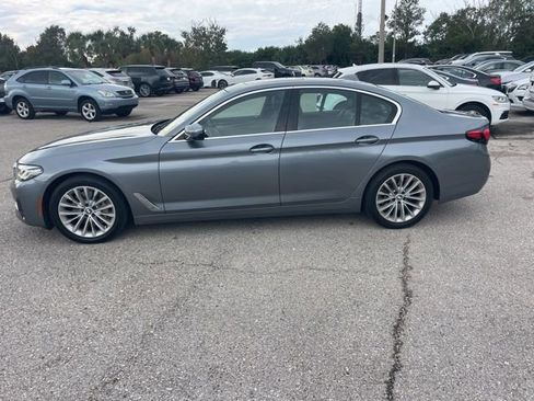 Used 2021 BMW 530i image 4