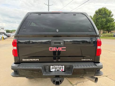 Used 2016 GMC Sierra 2500 Denali w/ Duramax Plus Package AWD/4WD image 47