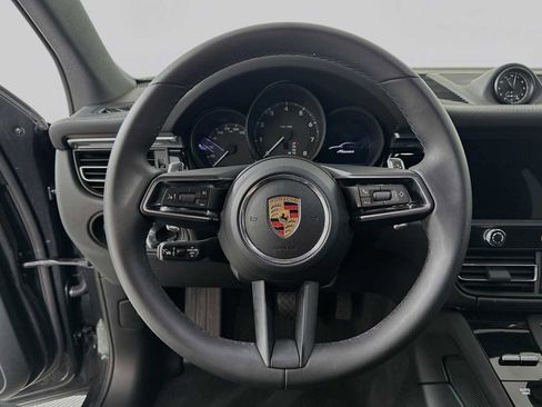 Used 2026 Porsche Macan image 14