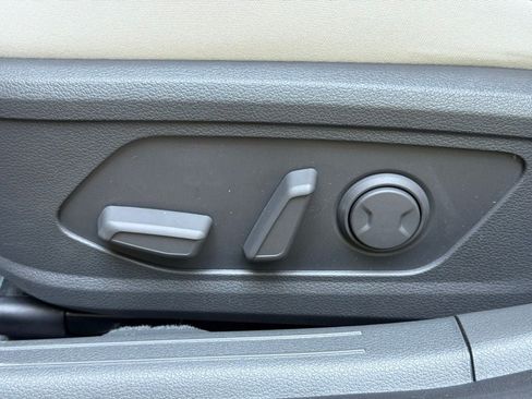 Certified 2023 Hyundai Sonata SEL FWD image 18
