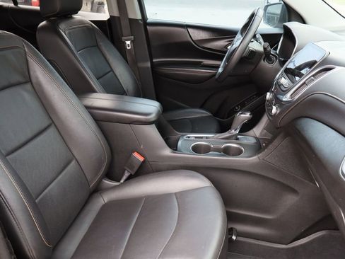 Used 2020 Chevrolet Equinox Premier w/ Premier Redline Edition FWD image 29