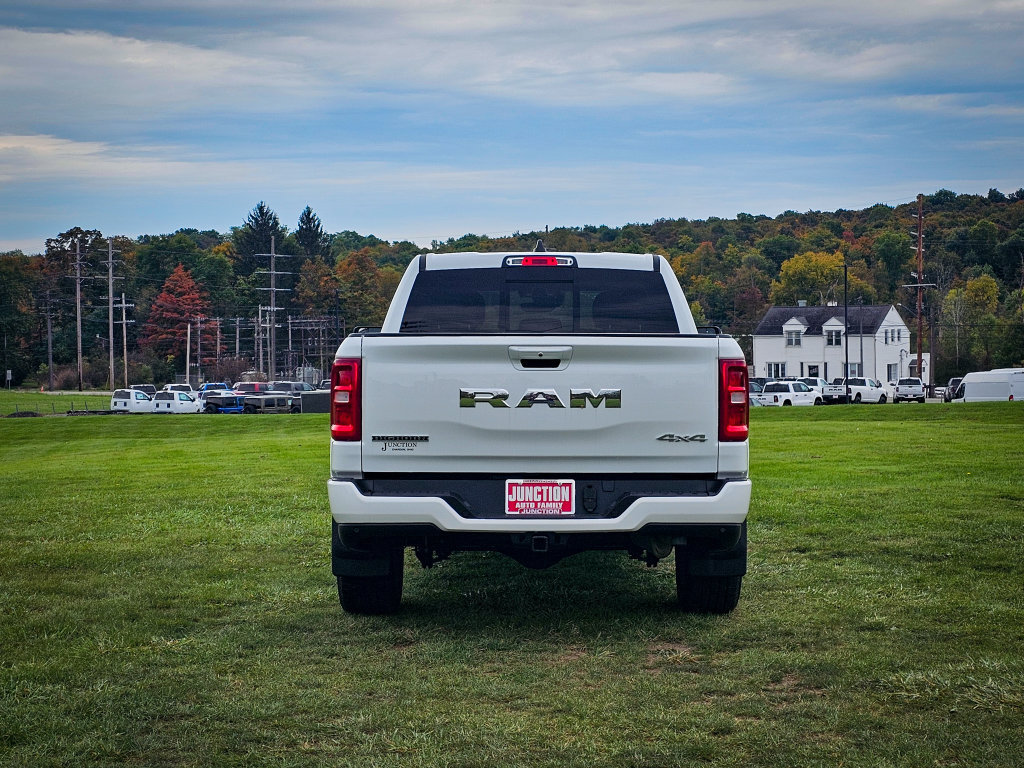 Used 2025 RAM 1500 Big Horn AWD/4WD image 5