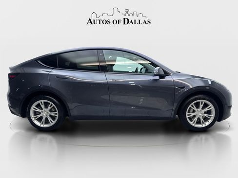 Used 2020 Tesla Model Y Long Range AWD/4WD image 10
