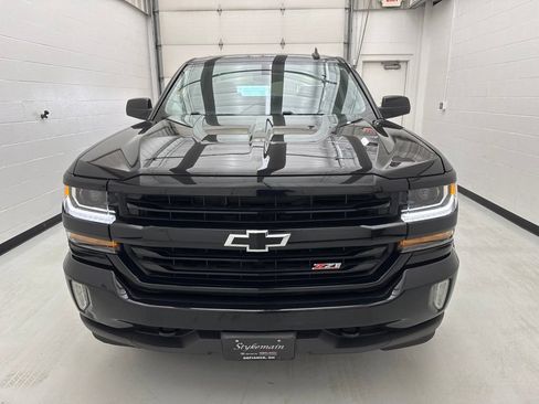 Used 2017 Chevrolet Silverado 1500 LT w/ Midnight Edition AWD/4WD image 2