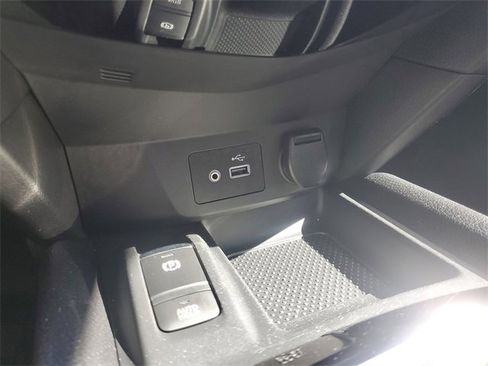 Certified 2022 Nissan Rogue Sport SL image 24