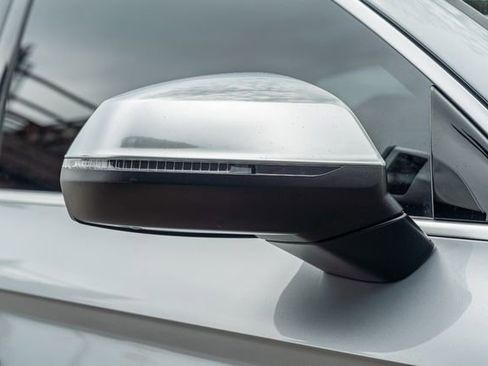 Used 2018 Audi SQ5 Prestige w/ Prestige Package image 12