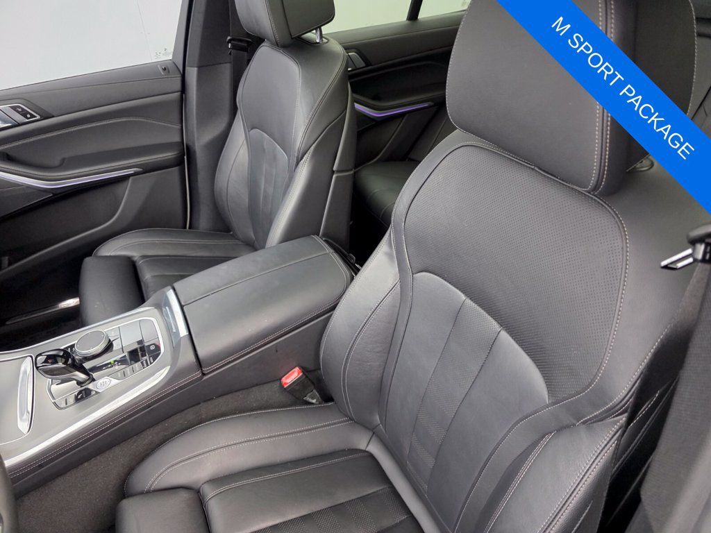 Certified 2022 BMW X5 sDrive40i w/ M Sport Package RWD image 10